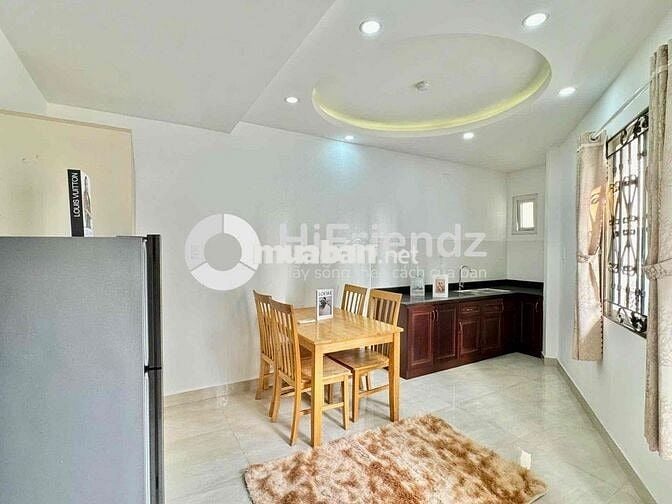 Căn Hộ CC Mini 1PN 40m2 Thang Máy Hầm Xe Bảo Vệ Ngay Cầu Vượt 3/2 Q10