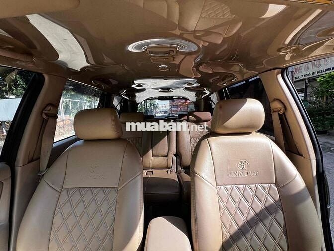 Toyota Innova 2006 G - 150000 km