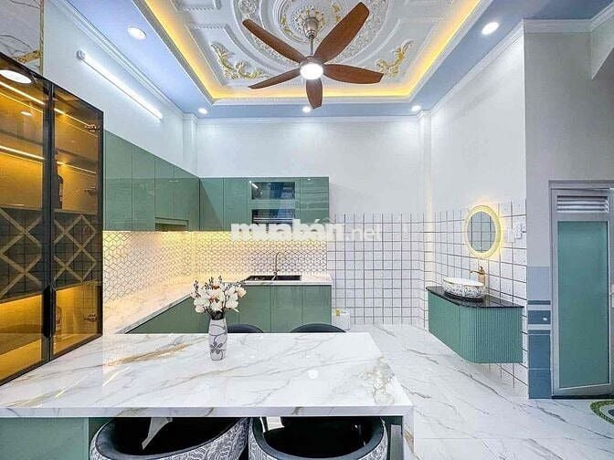 Bán nhà mới hoàn thiện góc 2 mặt tiền hẻm 11 Nguyễn Văn Linh sau ĐKTW