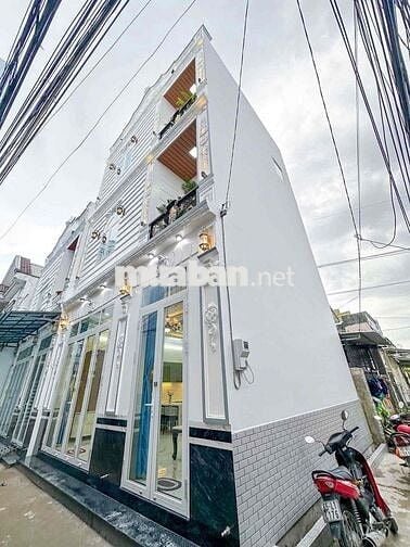 Bán nhà mới hoàn thiện góc 2 mặt tiền hẻm 11 Nguyễn Văn Linh sau ĐKTW