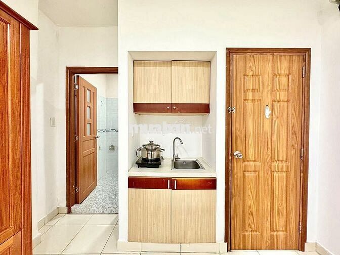 CĂN HỘ RỘNG 30M² – NGAY 3 THÁNG 2, QUẬN 10 – GẦN VẠN HẠNH MALL