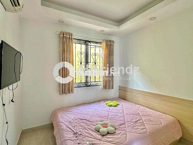 Căn Hộ CC Mini 1PN 40m2 Thang Máy Hầm Xe Bảo Vệ Ngay Cầu Vượt 3/2 Q10