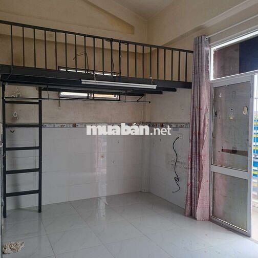 CHO THUÊ PHÒNG CÓ BAN CÔNG DÀI 5M