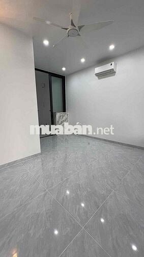 90m2 - 12 triệu/tháng - Cho thuê nhà tầng 1 và hầm xe, Q7 Riverside