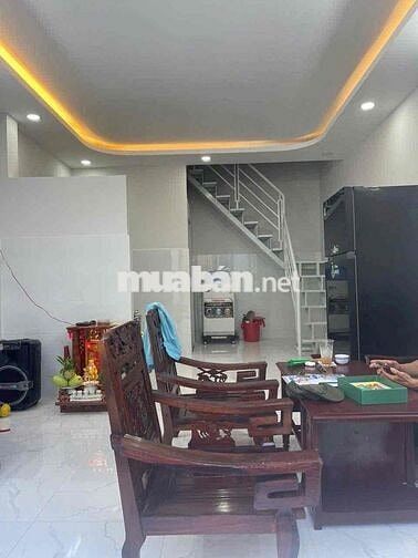 Nhà bán hẻm xe hoi C7 Phạm Hùng xã bình Hưng giáp Q8