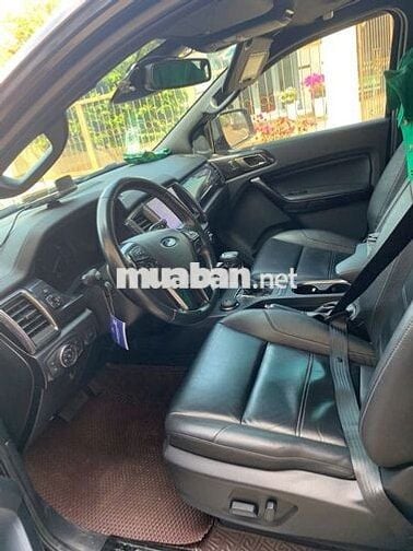 Ford Everest 2021 Bi-Turbo 4x4 - 6 vạn