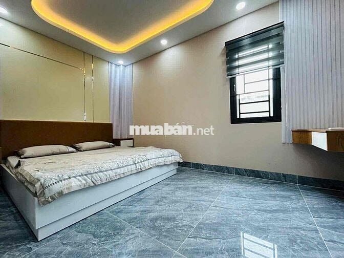 Nhà 2 lầu xây mới full nội thất sân xe hơi 4pn 1/ Thạnh xuân 43