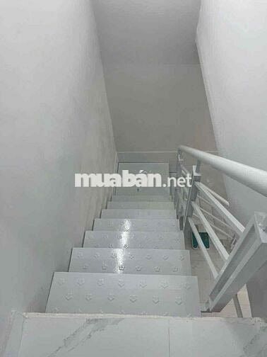 Nhà bán hẻm xe hoi C7 Phạm Hùng xã bình Hưng giáp Q8