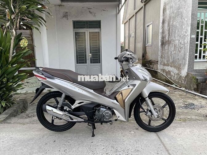 Cần bán Future Đời Mới Màu Hot Đẹp Keng