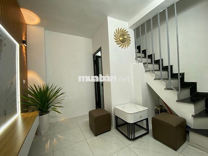 BÁN NHÀ 6 TẦNG GẦN BV BẠCH MAI – LÃO KHOA