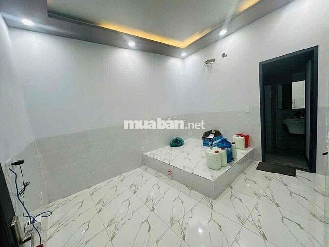 🍀Cho thuê nhà ngủ căn hẻm đường Tên Lua. BTân