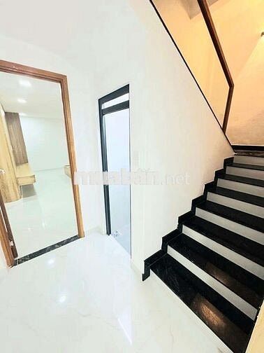 ✨ BÁN NHÀ MẶT TIỀN TÊN LỬA – MỚI 4 TẦNG – CHỈ 8.8 TỶ ✨ ( 4.5m x 19.1m)