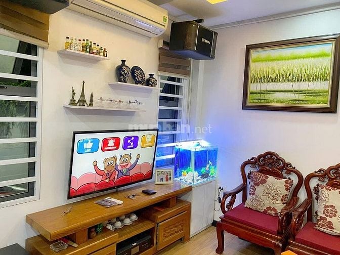 CC bán nhà làng Nha, Bát Khối DTSD 40m2, 4PN đủ công năng 2 nhà ra phố