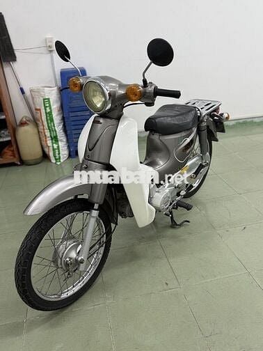 Xe máy Super Cup Halim 50cc Xám Trắng