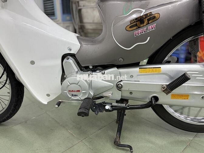 Xe máy Super Cup Halim 50cc Xám Trắng
