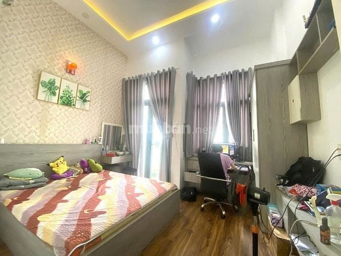 Bán nhà hẻm xe hơi Phạm Văn Chiêu, P.14, 4 x 13, 3 tầng, 4PN giá 6.49