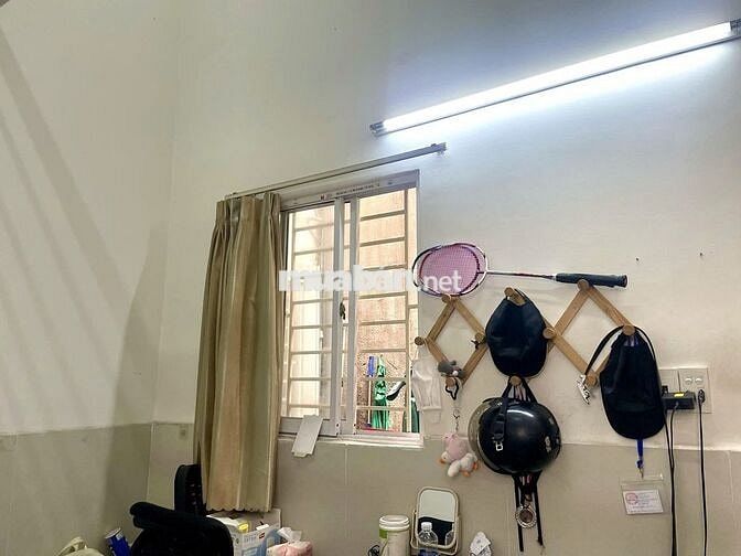 Phòng trọ 12 m2, Đường Trần Xuân Soạn, ngay chân Cầu Rạch Ông