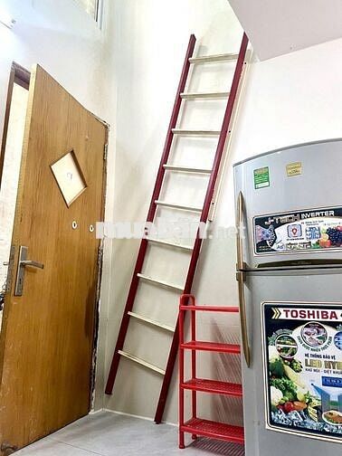 Phòng trọ 12 m2, Đường Trần Xuân Soạn, ngay chân Cầu Rạch Ông