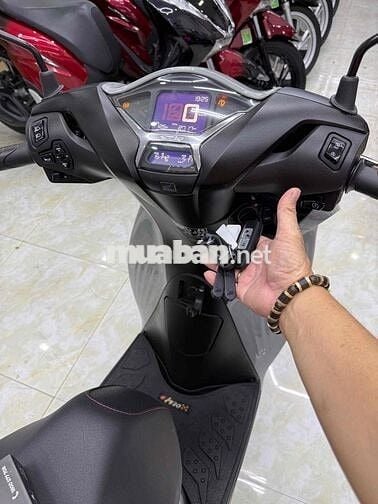 Honda SH 160 ABS 2025 Xám 2000 km