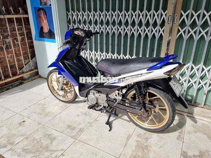 Suzuki Axelo 125 Côn tay