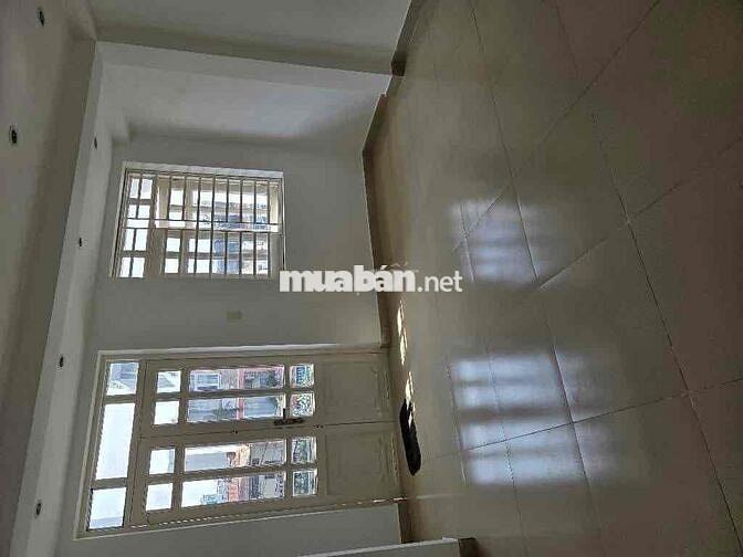 Hot, Bán gấp nhà riêng Âu Cơ, Tân Bình, 48m2, 4 tầng, hẻm 5m, hơn 5 tỷ