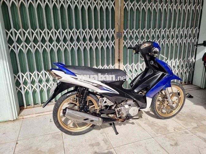 Suzuki Axelo 125 Côn tay