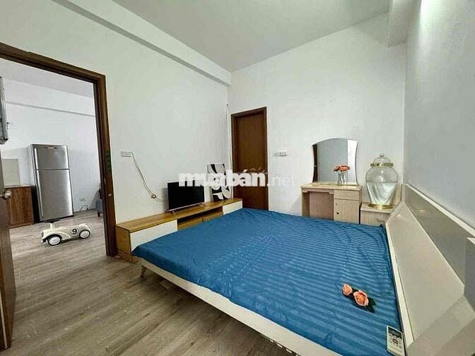 Cho thuê căn hộ phố Nguyễn Chánh 85m 2 ngủ 2wc giá 13tr/tháng