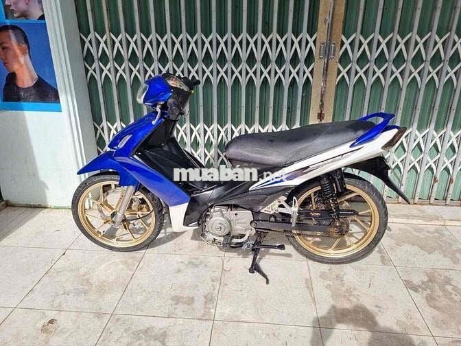 Suzuki Axelo 125 Côn tay