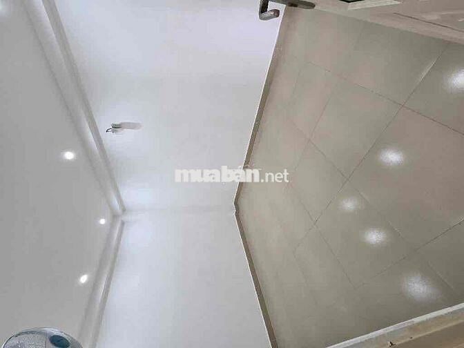 Hot, Bán gấp nhà riêng Âu Cơ, Tân Bình, 48m2, 4 tầng, hẻm 5m, hơn 5 tỷ