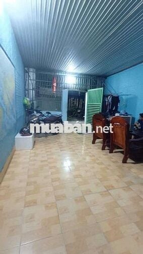 Nhà ngõ hẻm 90m2, 1 phòng ngủ, đường Nguyễn Văn tiên , tân phong