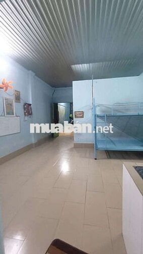 Nhà ngõ hẻm 90m2, 1 phòng ngủ, đường Nguyễn Văn tiên , tân phong