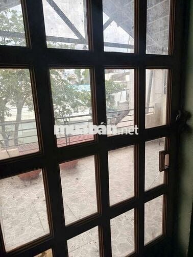 Cho thuê nhà nguyên căn an phú đông quận 12