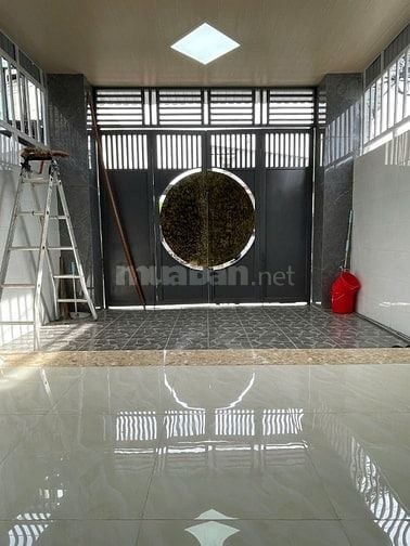 Bán nhà lô góc 2 lầu, 58/1B Trương Văn Thành, Quận 9, 62m2, 3 PN