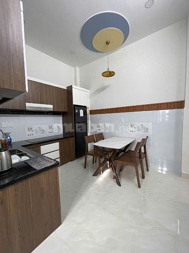 Bán nhà lô góc 2 lầu, 58/1B Trương Văn Thành, Quận 9, 62m2, 3 PN