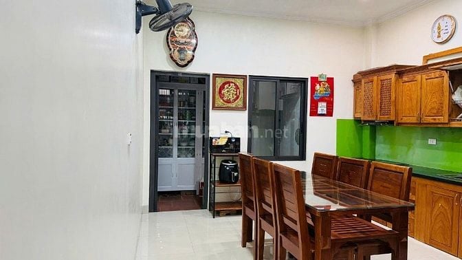 BÁN NHÀ LIỀN KỀ CHÍNH CHỦ 60,8m2 tại Trịnh Văn Bô - Hà Nội