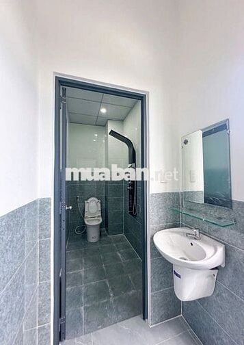 Cần bán nhanh nhà 1T1L ngay chợ Hưng Long, Bình Chánh, 52m2/ 1,05 tỷ