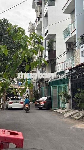 Nhà 1 trệt 1 lầu sân thượng hẻm 12m 1 trục Phan Huy Ích