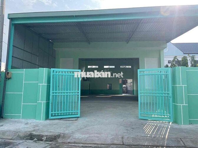 Cho thuê kho, xưởng 600m2 đường xe tải lớn