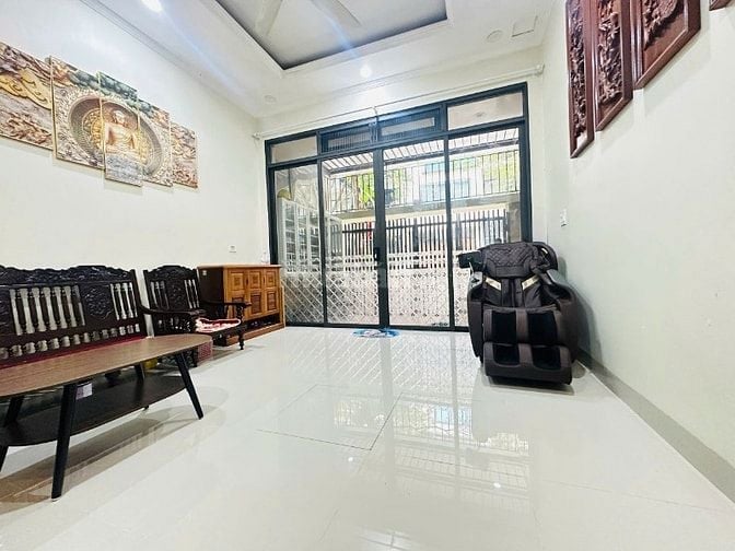 BÁN NHÀ LIỀN KỀ CHÍNH CHỦ 60,8m2 tại Trịnh Văn Bô - Hà Nội