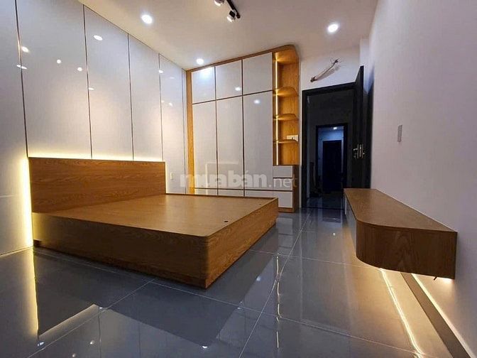 Nhượng ngay nhà đẹp Lê Văn Sỹ Quận 3, 56m2, 4PN 5WC giá 3 tỷ 780 TL