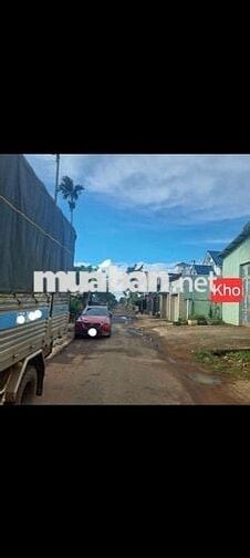 Bán đất tặng ngay kho có sẵn chỉ hơn 4 tỷ