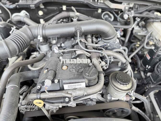 Fortuner 2.7V xăng tự động model 2017 đẹp như mới