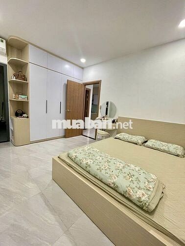 Chung cư Cộng Hoà Garden, P12, Tân Bình: 60m2, 1p ngủ, 10tr5/tháng