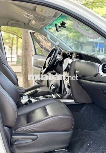 Fortuner 2.7V xăng tự động model 2017 đẹp như mới