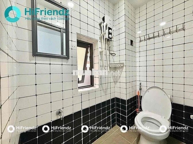 CHDV STUDIO BAN CÔNG - KHU SÂN BAY - CỘNG HOÀ PLAZA - THANG MÁY