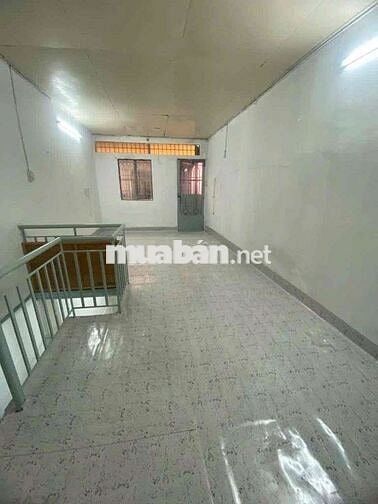 Cho thuê nhà gần Hàng Xanh Điện Biên Phủ p17 Bình Thạnh