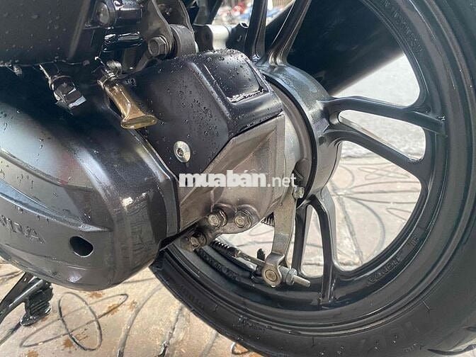 Vario 150 máy zin êm ốc sáng tinh, mũ nhựa đẹp