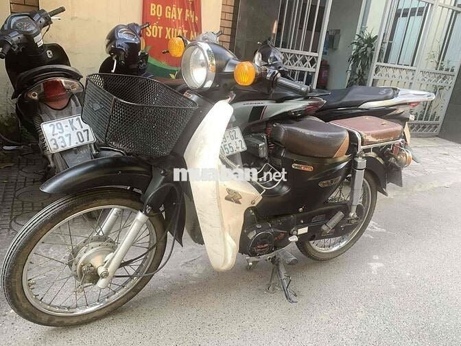 Xe mình mua đi học nên còn tốt