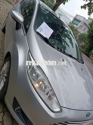 Ford Fiesta Bạc