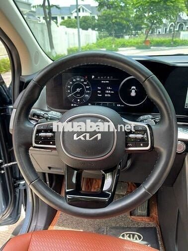Kia Carnival 2023 Signature 2.2D - 29,000 Km cọp.